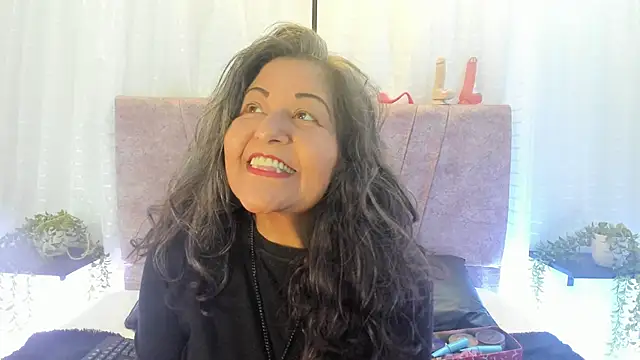 Victoriaa Anderson online show from 04.06.26