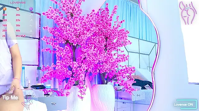 Snapshot of BunnySexyy18 chatting on 03.04.26 BunnySexyy18 online show from 03.04.26