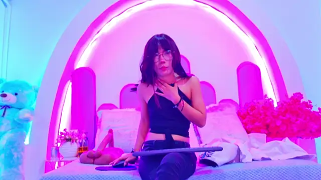 Snapshot of BunnySexyy18 chatting on 03.18.26 BunnySexyy18 online show from 03.18.26