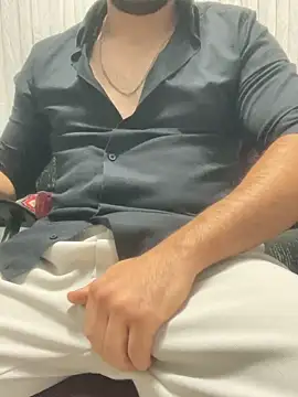 DARK0924 online show from 11.28.25