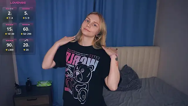 UnDesiga online show from 11.29.25