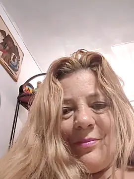 karlaanqui1 online show from 02.18.26