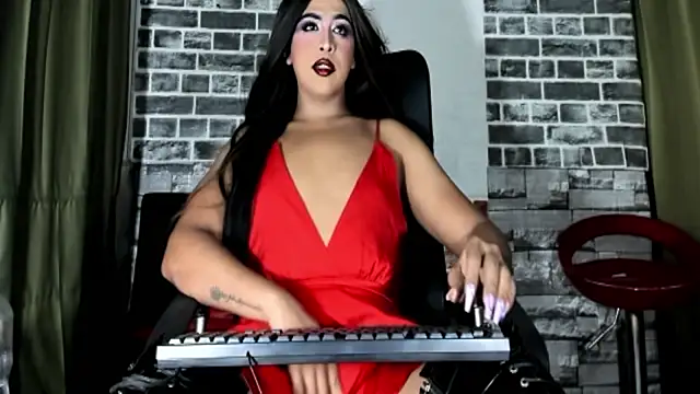 aurora russo  online show from 02.06.26