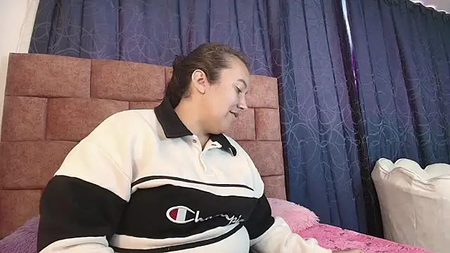 Sofi-Brown online show from 11.13.25