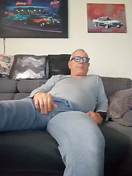 andy-1961 online show from 11.17.25