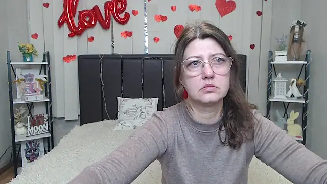 RoseHille online show from 03.15.26