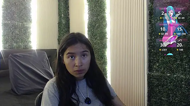 bunnywhite21 online show from 11.30.25