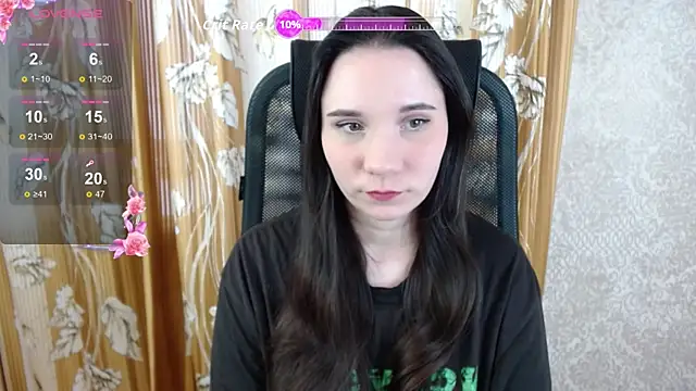 Snapshot of KateForYou chatting on 11.20.25 KateForYou online show from 11.20.25