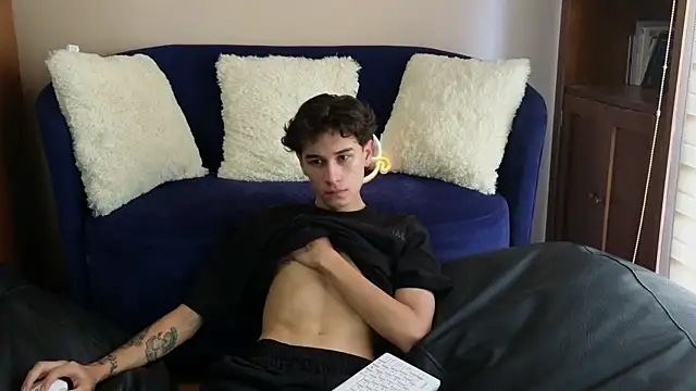 Derekswan online show from 11.17.25