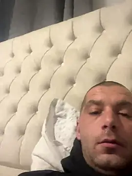 Kinkycouple142 online show from 11.12.25