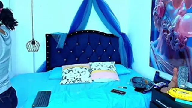 Snapshot of KATY_LOWERY chatting on 01.11.26 KATY LOWERY online show from 01.11.26