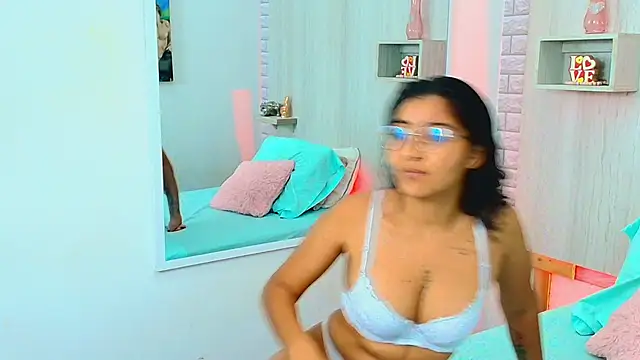 KATY LOWERY online show from 04.07.26