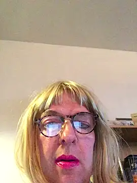 simone xdressing online show from 01.05.25