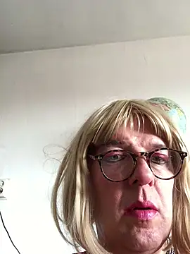 simone xdressing online show from 03.02.25