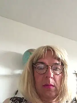 simone xdressing online show from 07.12.26