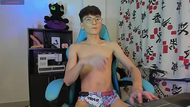 RYO BLEU  online show from 04.07.26