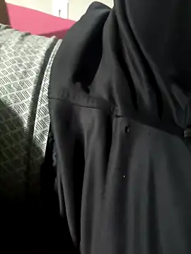 Snapshot of duooculto chatting on 11.10.25 duooculto online show from 11.10.25