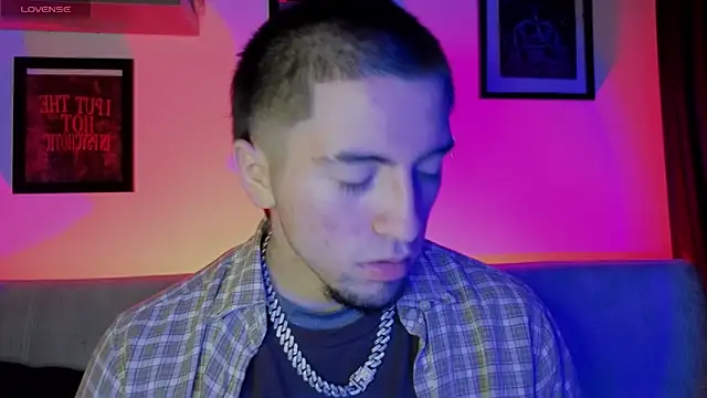 AresMassimoX online show from 12.05.25