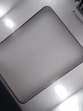   Anna    online show from 11.22.25