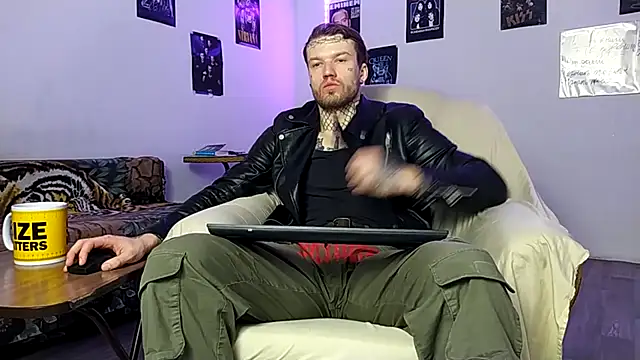 Huntall77 online show from 02.19.26