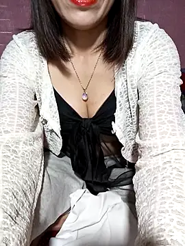 Snapshot of Soursop-op chatting on 02.23.26 Soursop-op online show from 02.23.26