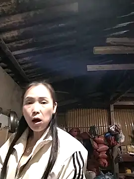 Feeling-hot online show from 12.17.25