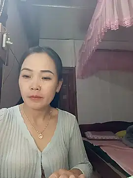 Feeling-hot online show from 02.22.26