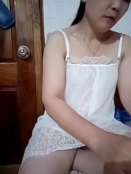 Snapshot of Feeling-hot chatting on 05.04.26 Feeling-hot online show from 05.04.26