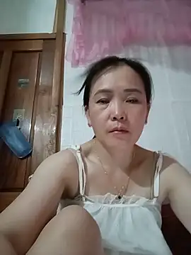 Snapshot of Feeling-hot chatting on 05.28.26 Feeling-hot online show from 05.28.26