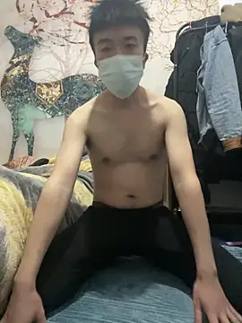 Snapshot of Theo615 chatting on 11.16.25 Theo615 online show from 11.16.25