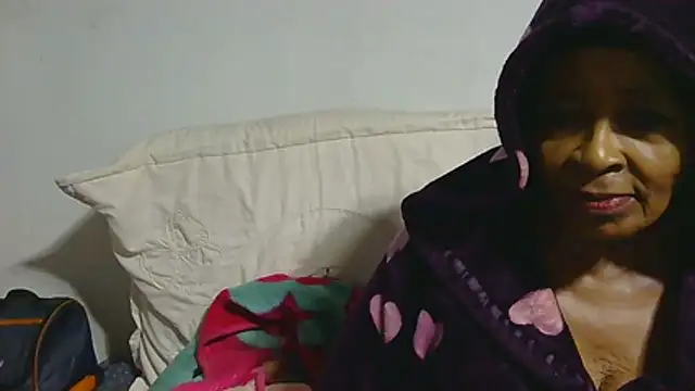 GucciladyXXXX online show from 02.15.26