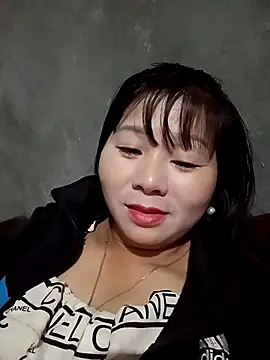 Snapshot of vangkt-cute chatting on 01.07.26 vangkt-cute online show from 01.07.26