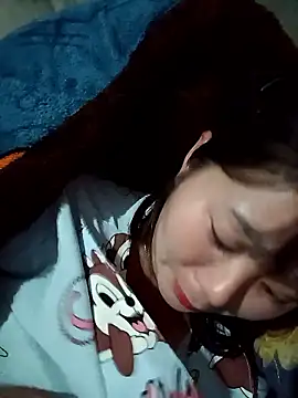 Snapshot of vangkt-cute chatting on 01.10.26 vangkt-cute online show from 01.10.26