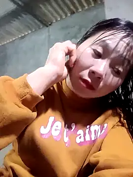 Snapshot of vangkt-cute chatting on 02.10.26 vangkt-cute online show from 02.10.26