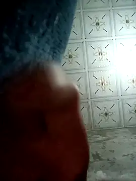 Snapshot of vangkt-cute chatting on 02.25.26 vangkt-cute online show from 02.25.26