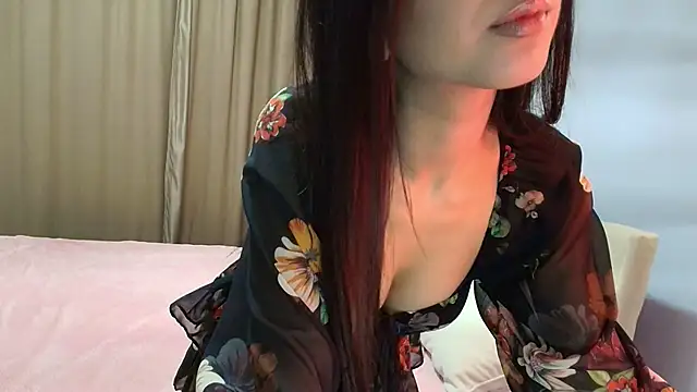 mooniejin online show from 11.17.25