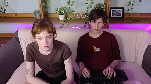 Danny loves Mary online show from 05.29.26