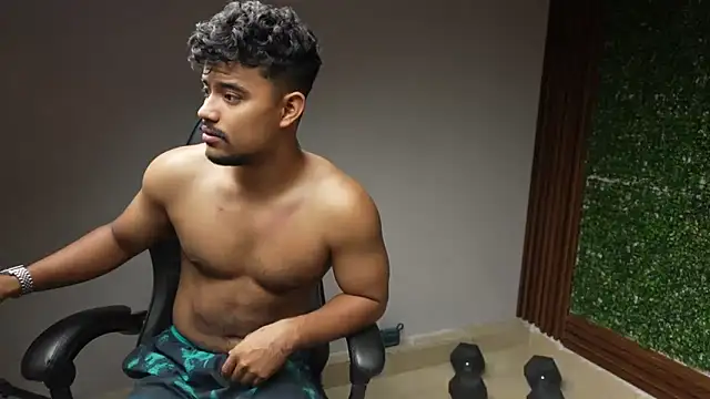 Snapshot of crimson_heart1 chatting on 01.09.26 crimson heart1 online show from 01.09.26