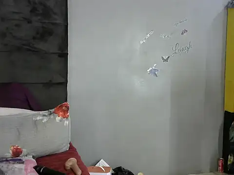 WILD KITTYxXxX online show from 11.21.25