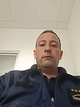 Snapshot of poli_191 chatting on 05.15.26 poli 191 online show from 05.15.26