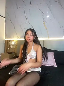 Snapshot of april_grey11 chatting on 02.27.26 april grey11 online show from 02.27.26