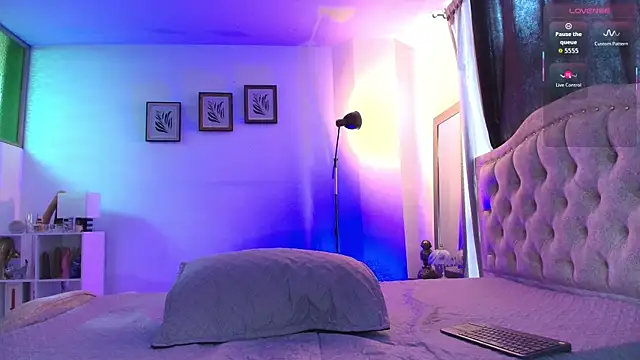 estebanperez 26 online show from 11.13.25