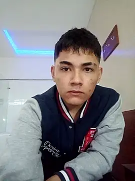 Snapshot of Santiagooo1233 chatting on 01.12.26 Santiagooo1233 online show from 01.12.26