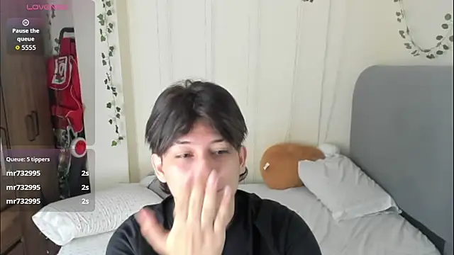 Felix kitty online show from 01.17.26