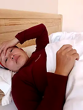 girl-hot2x online show from 02.06.26