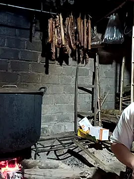 girl-hot2x online show from 02.25.26