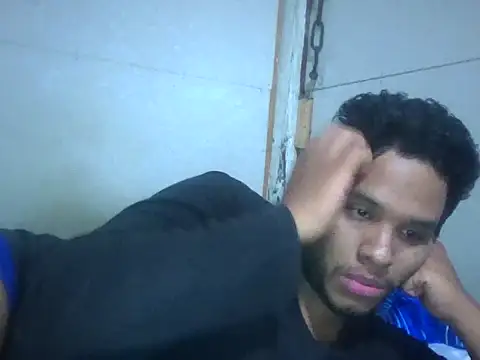 josecamsex27 online show from 12.04.25