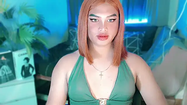 UrGoddess Sofia online show from 12.15.25