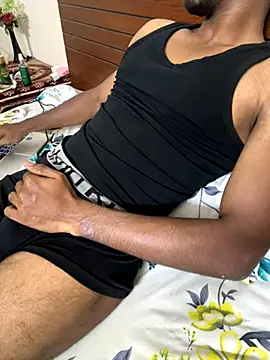 Snapshot of secret-boy12 chatting on 11.14.25 secret-boy12 online show from 11.14.25