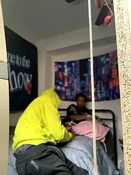 wearefreaks08 online show from 12.02.25